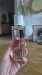 Perfumy.  Zestaw perfum. Piękne, słodkie zapachy.