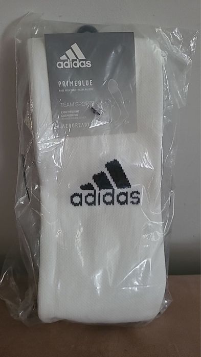 Białe getry piłkarskie Adidas rozmiar M