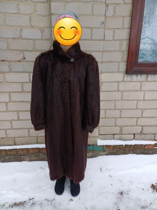 Продам шубу в ідеальному стані стані.