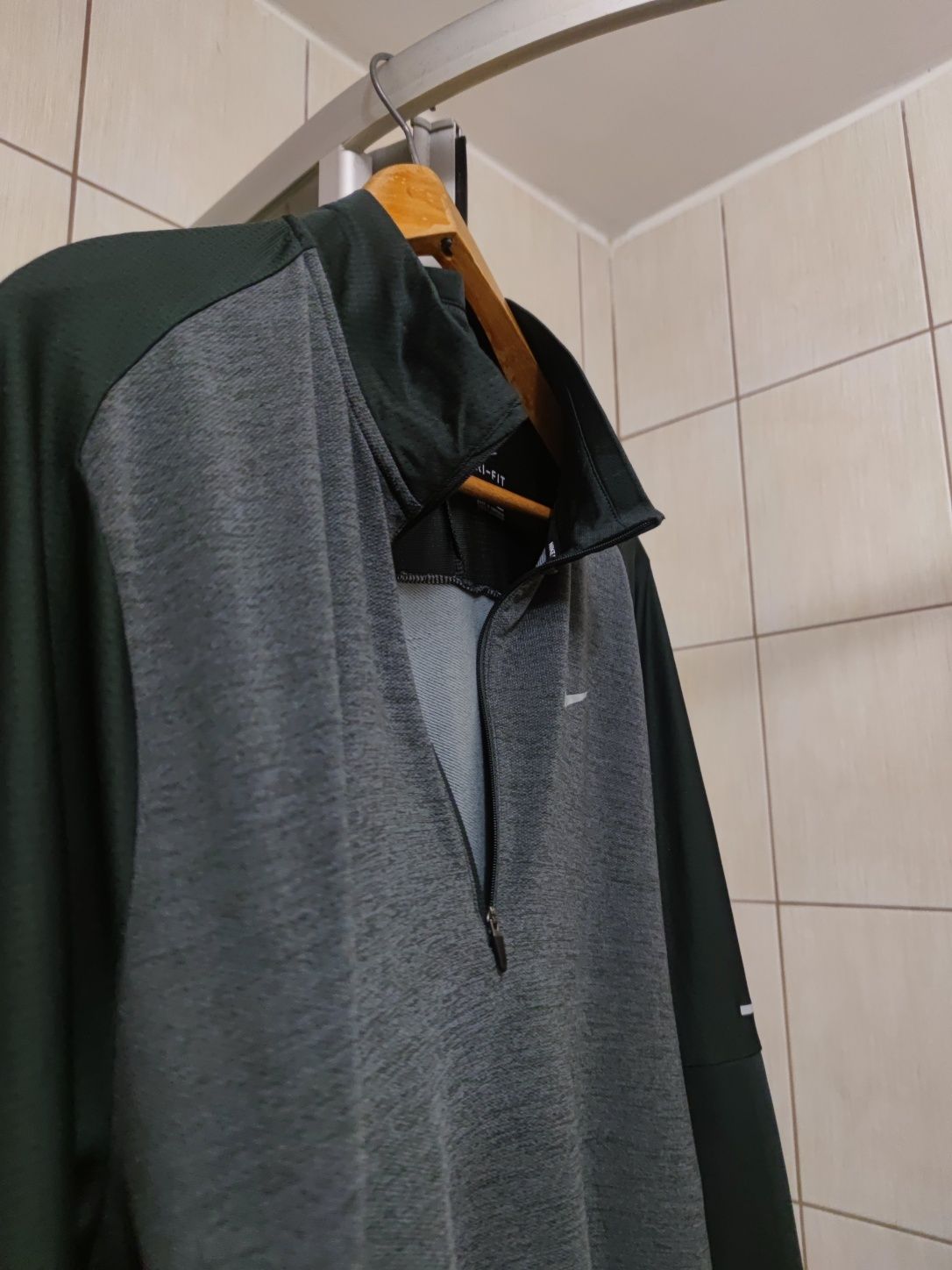 bluza sportowa XL Nike element 2.0 do biegania running hoodie kangurka