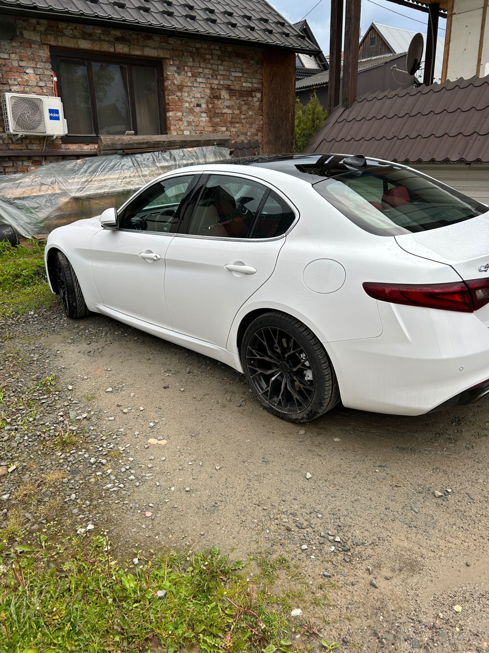 Alfa Romeo Giulia q4 280