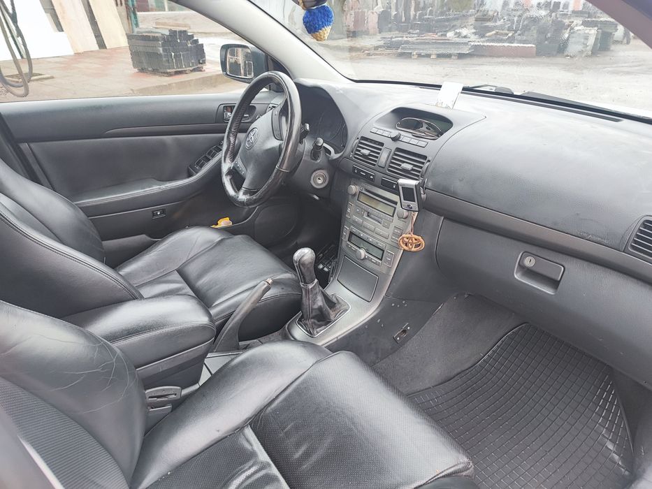 Тойота Авенсіс 2.0 лише для ЗСУ