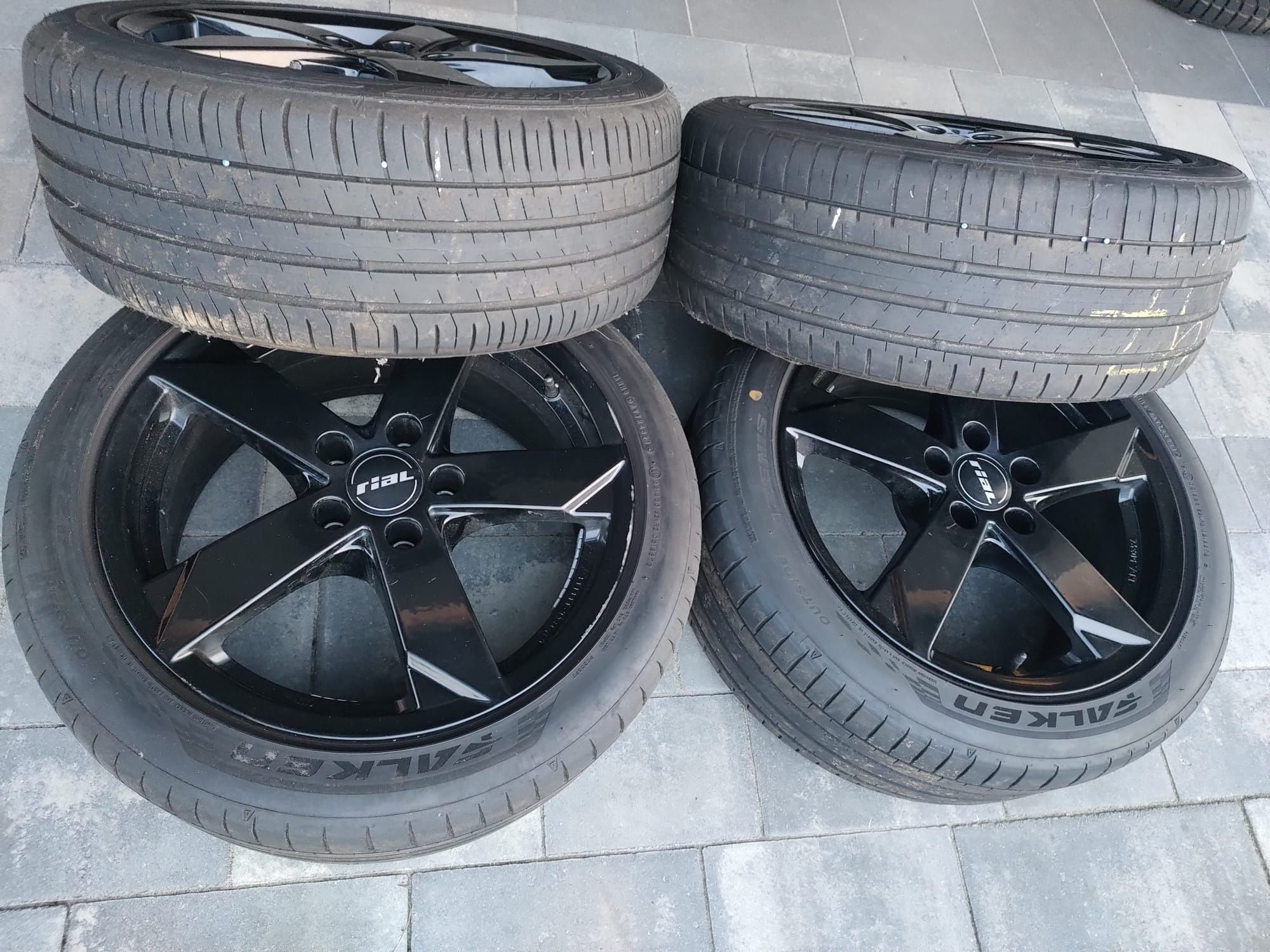 Alufelgi z oponami 5x112R17