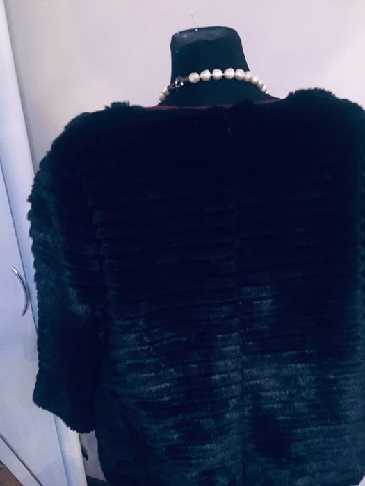 Fajne futerko  czarne