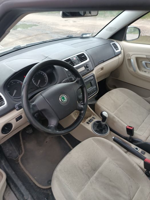 Skoda roomster na części 9202