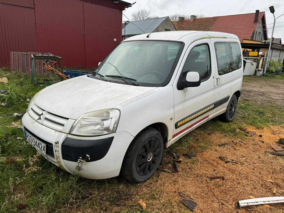 Citroen Berlingo 5 osobowy hak faktura VAT 2007 rok 1.6 diesel
