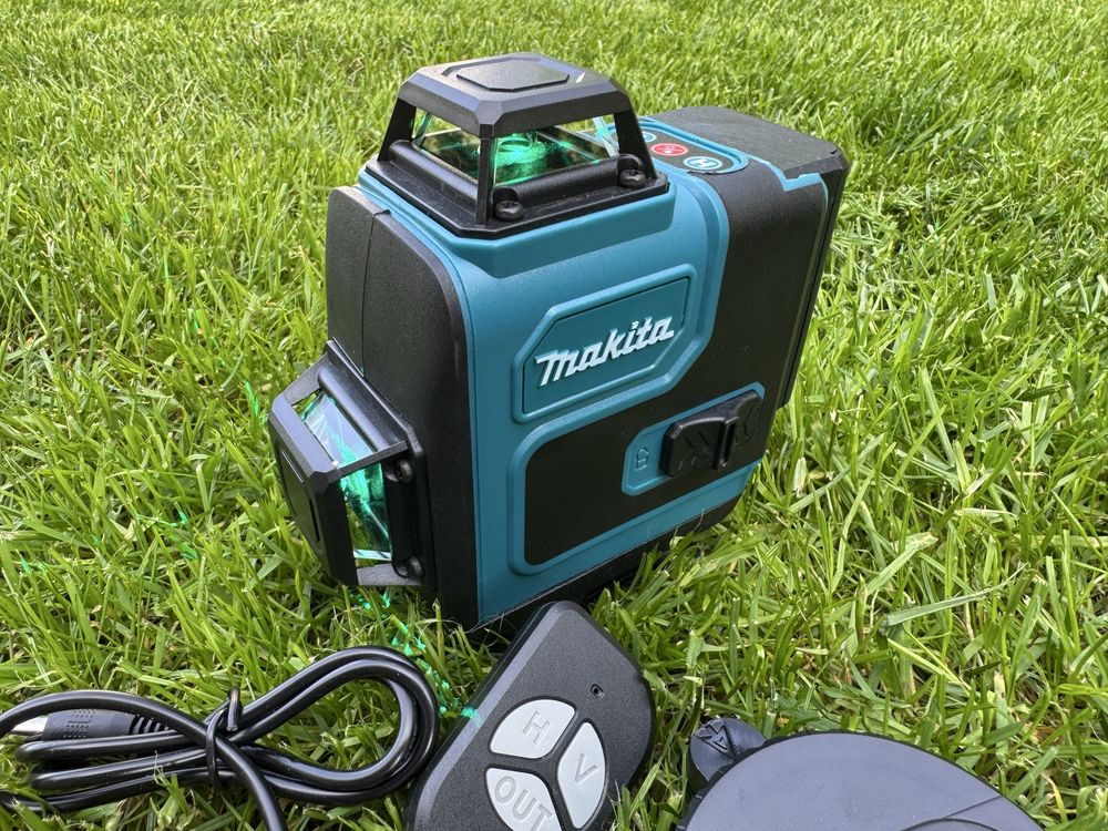 Laser krzyżowy makita pion poziom 16 linii niwelator pilot statyw etui