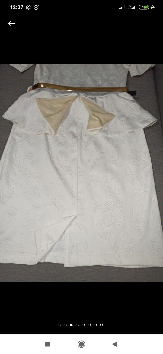 Платье нарядное белое размер m,l