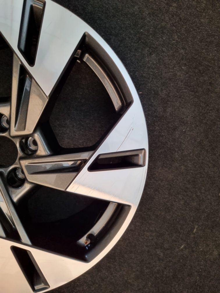 Felga Audi E-Tron 4KE.601.025T 9Jx20 et38 orginal