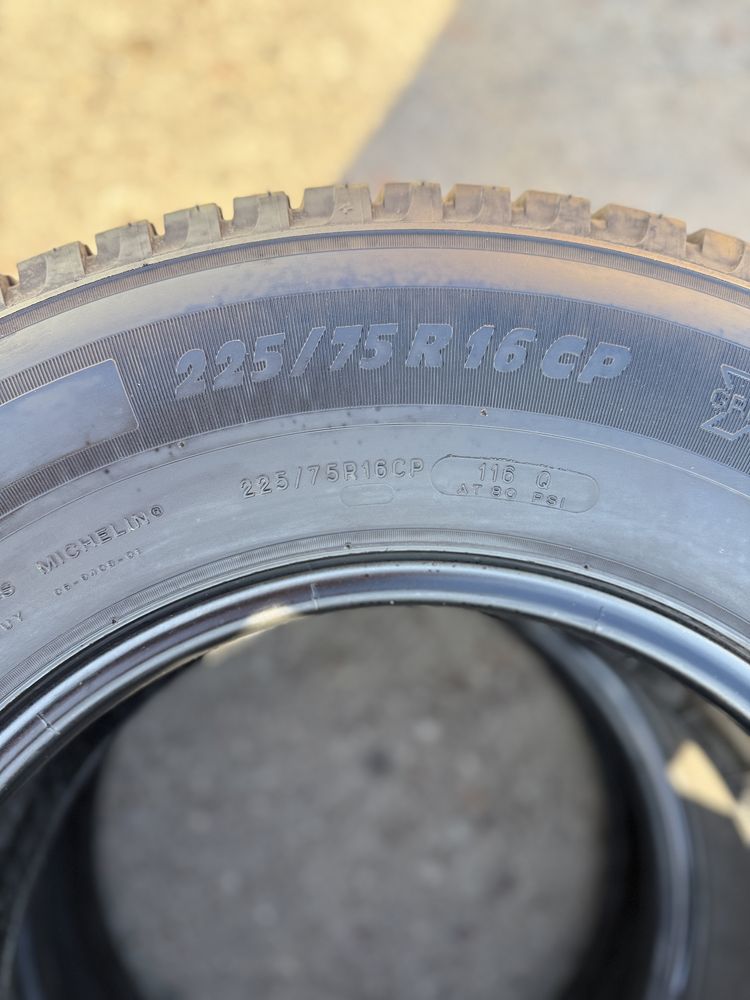 Opony Michelin 225/75r16CP 116Q Agilis Camping - 2szt wielosezonowe