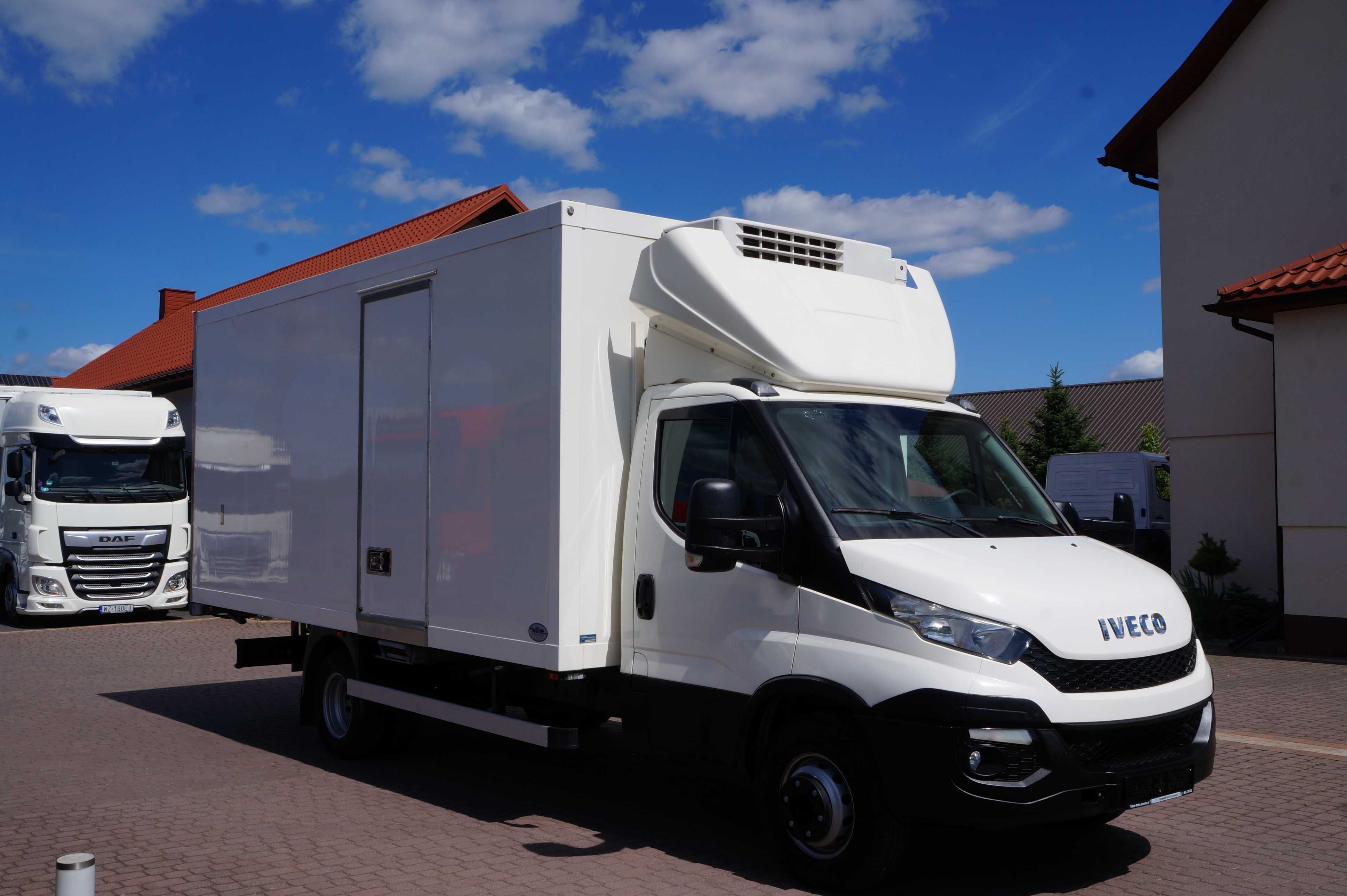 Zabudowa CHŁODNIA IVECO DAILY 2019 Rok 10 Palet V-500 MAX Idealna