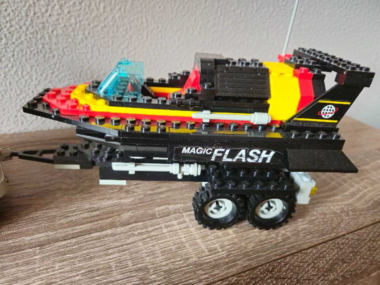 Власний Б/В конструктор Lego Model Team 5581 Magic Flash - 1993рік
