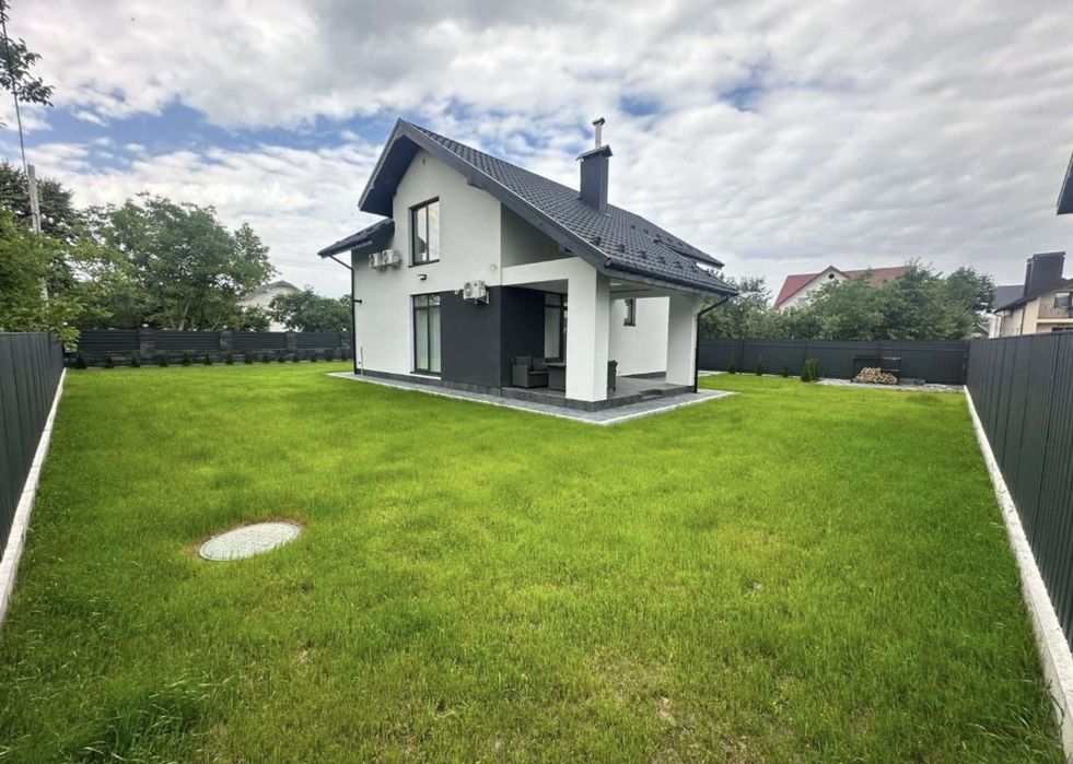 Продам будинок 5хв від міста с.Крихівці