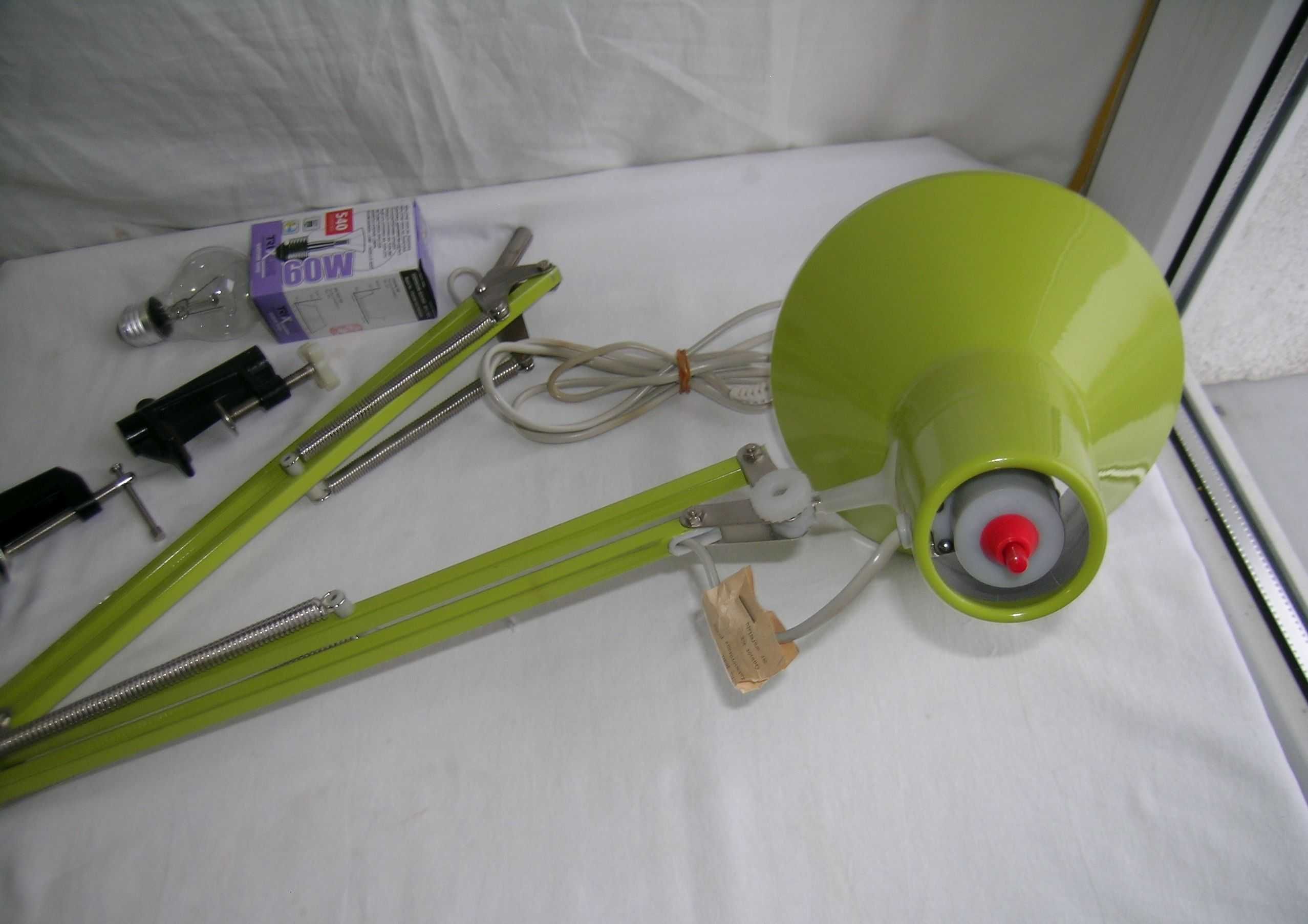 Lampa uniwersalna z PRL