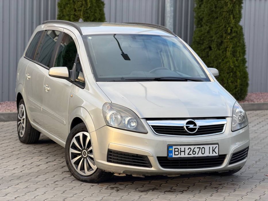Opel Zafira. 2006г. 1.9д