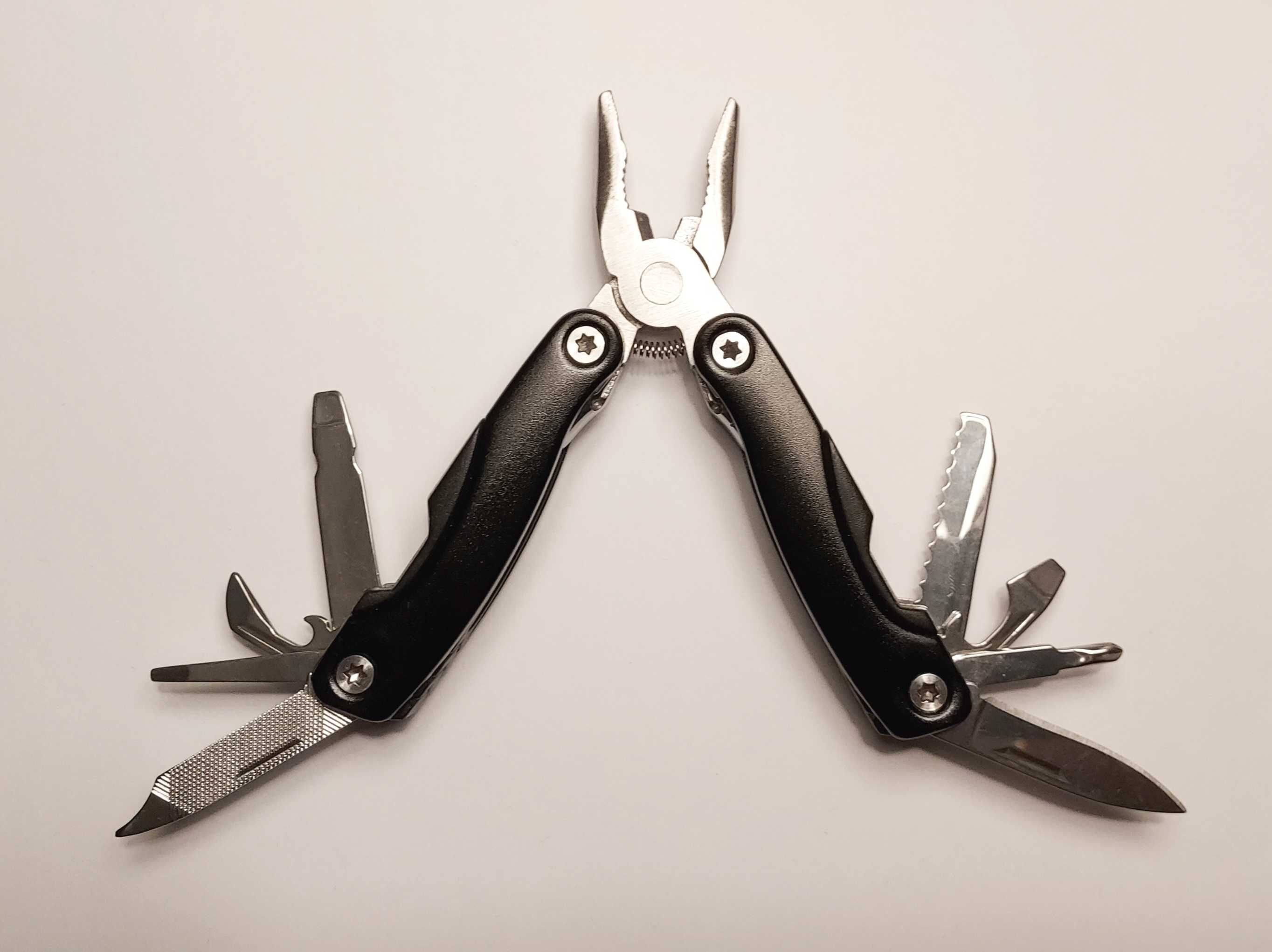 Multitool WILKINSON / 12 funkcji