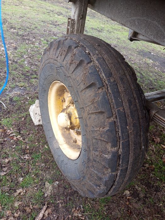 Продам тракторный прицеп