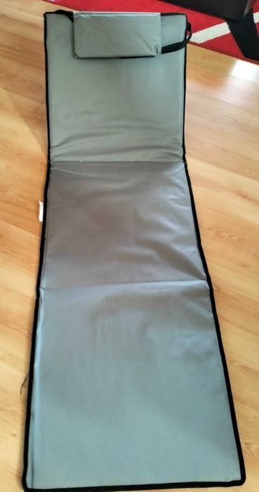 Esperguicadeira com suporte para a cabeça