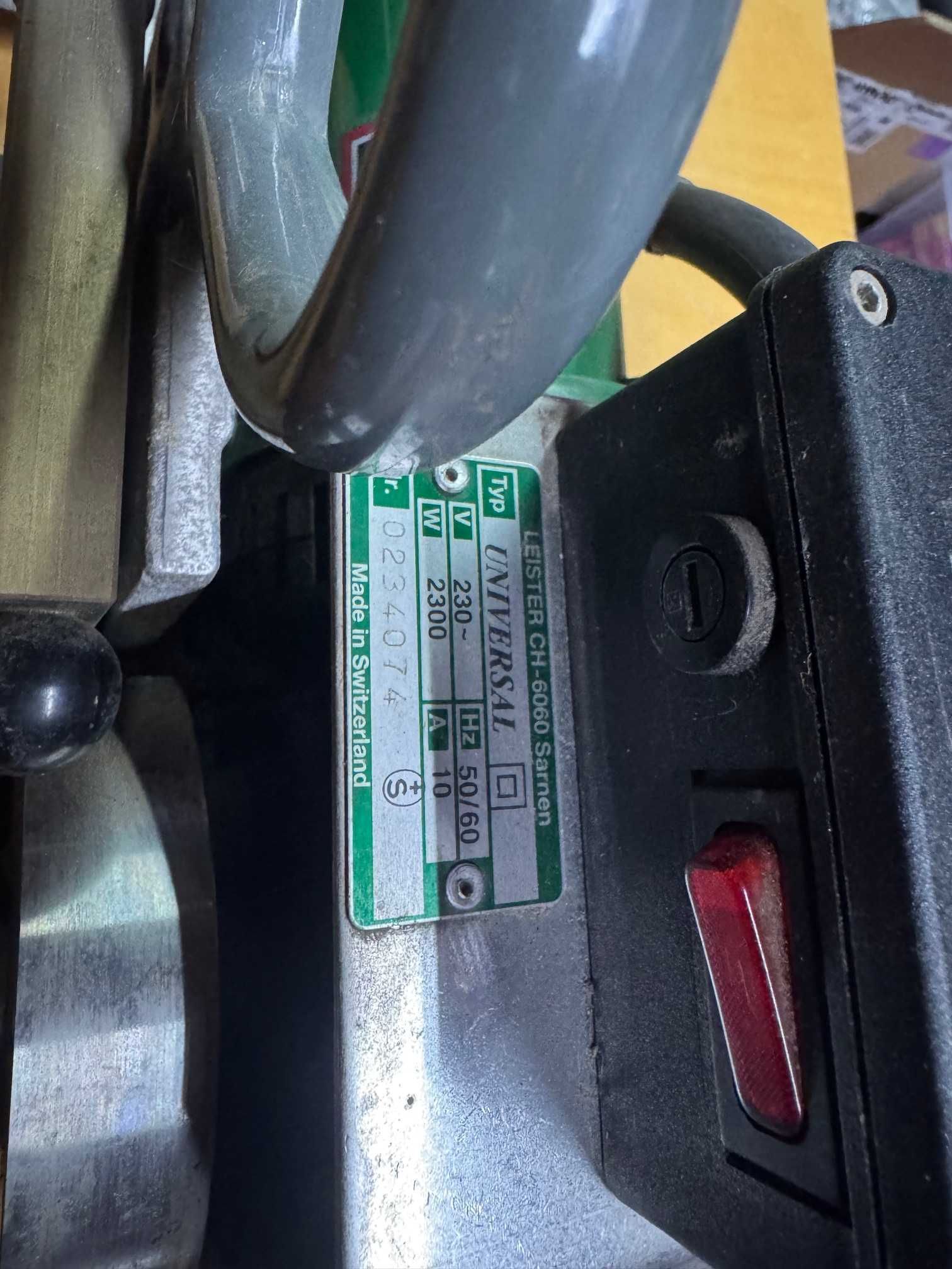 LEISTER CH-6060 Sarnen  - Vulcanizadora Semiautomática