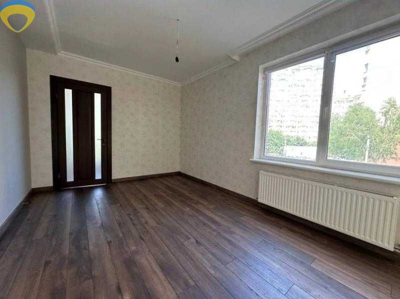 Продается уютная квартира в новом  доме на Таирова