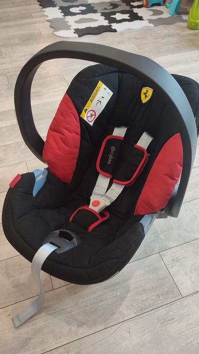 Fotelik nosidełko Cybex Aton Victory Black Ferrari 0-13kgI właściciel