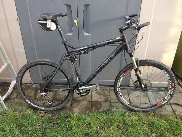 Bicicleta de btt Cube AMS Pro 100 (tamanho 21")