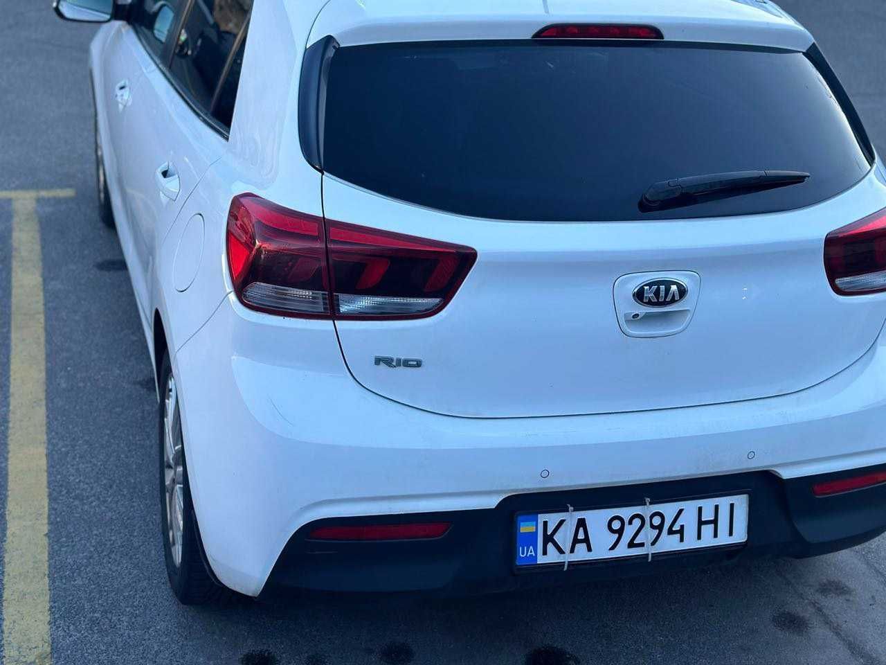 Продам авто КІА Rio YB 1,4 A/T Prestige 2017 р.в.