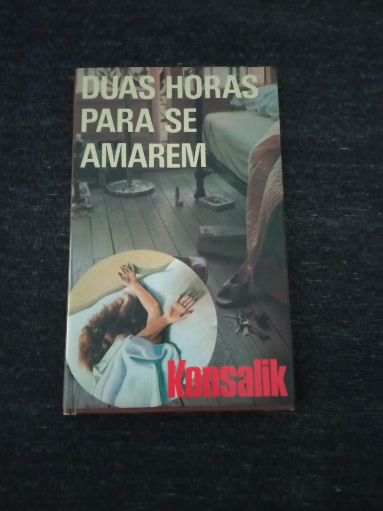 Livro" Duas Horas Para se Amarem" Como Novo