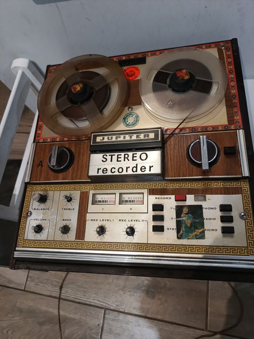 Magnetofon szpulowy Jupiter