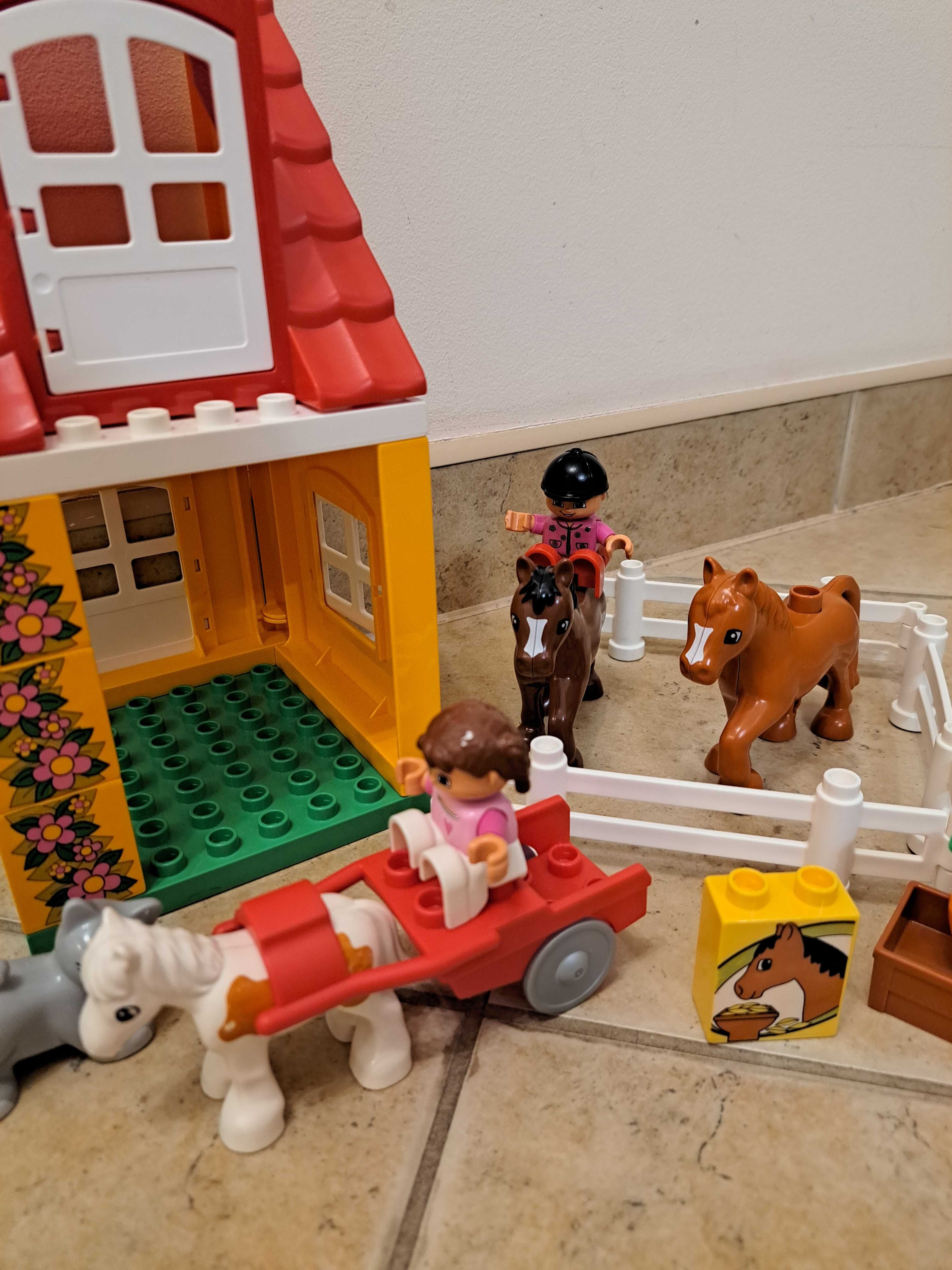 Lego DUPLO stajnia dla koni 4974 unikat