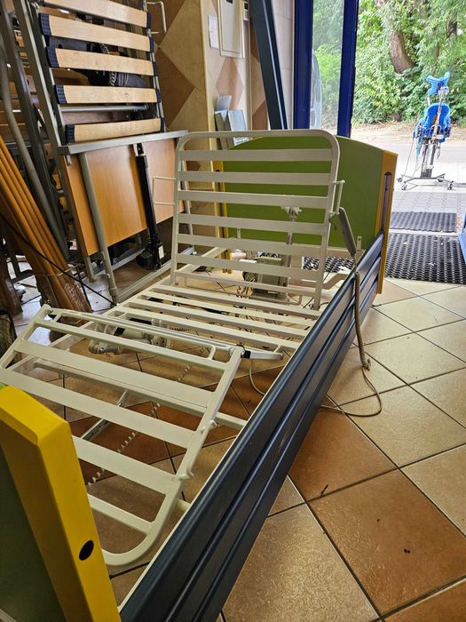 Taurus junior łóżko rehabilitacyjne  dla dziecka/młodzieńca