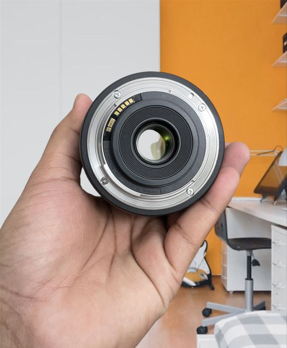 Canon EF-S 18-135mm IS USM nano
