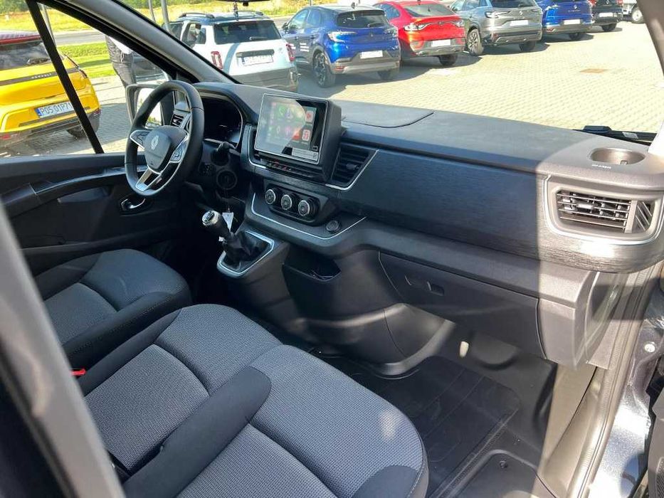 Wynajem Busa 9- Osobowy Wypożyczalnia Busów Renault Trafic Long