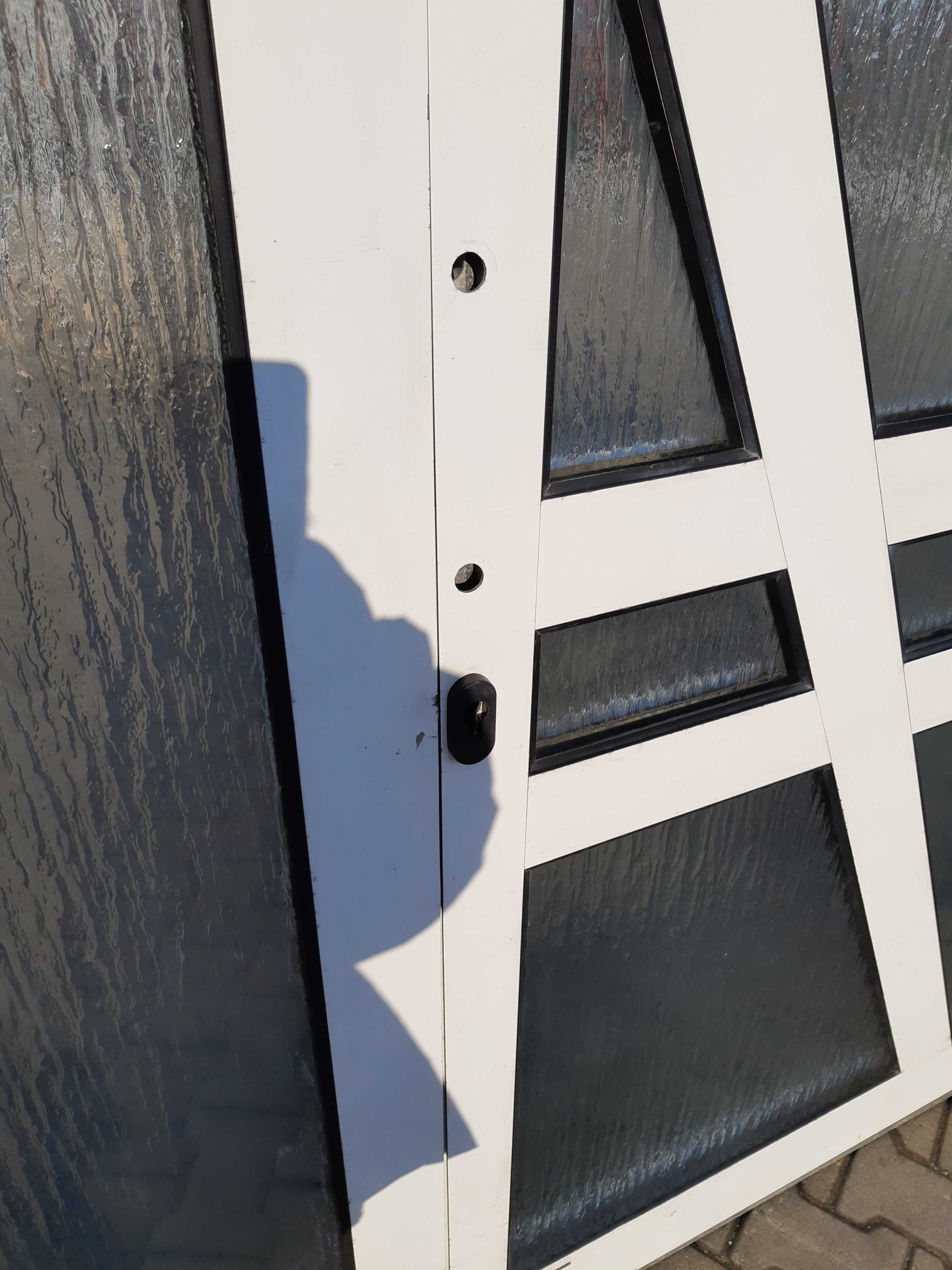 Drzwi aluminiowe 160x215
