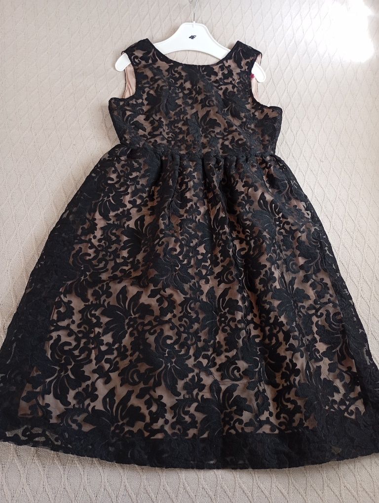 BOOHOO 42r niesamowita czarna koronkowa sukienka haftowana