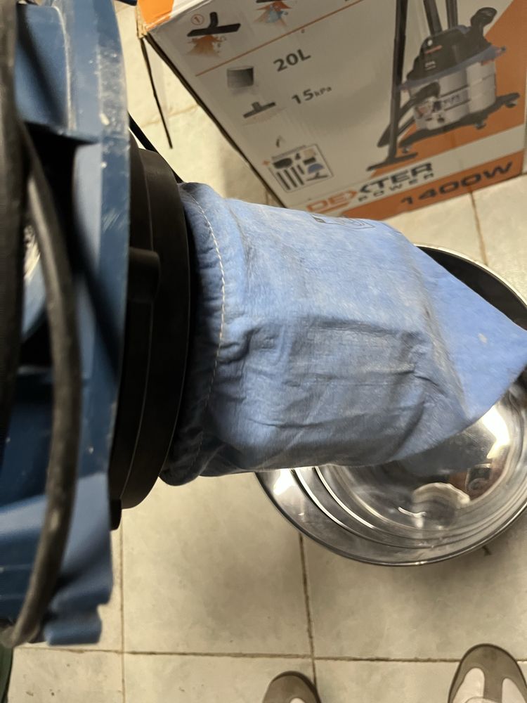 Aspirador Dexter 1400W 20L