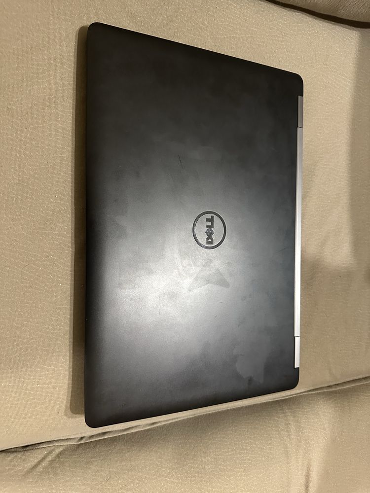 Dell latitude 5570