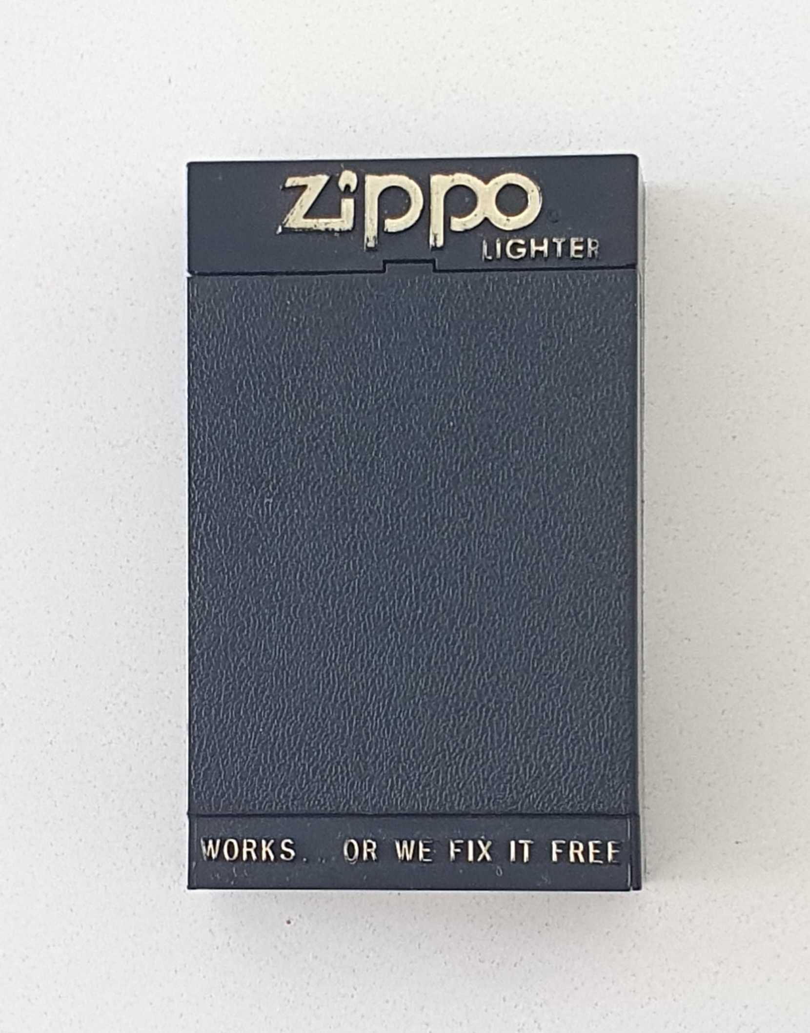 Isqueiro Zippo - Porte Avions Clemenceau (colecção)(Militar)