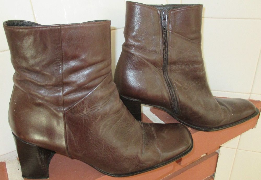 Botas Castanhas Pele