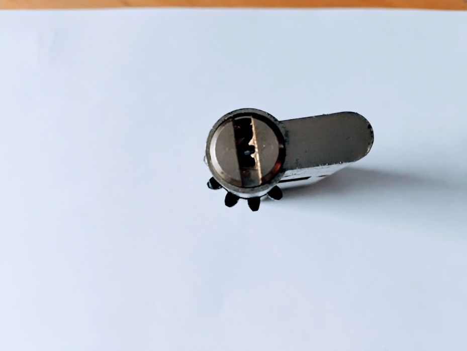 Zamek Gerda zestaw wkładek z gałką i kluczami