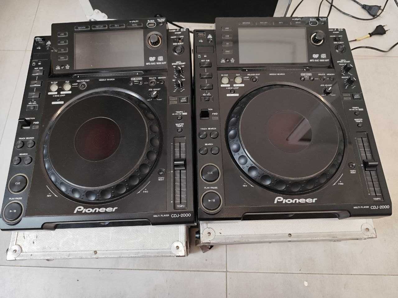 Pioneer CDJ2000 Ціна за два програвачі