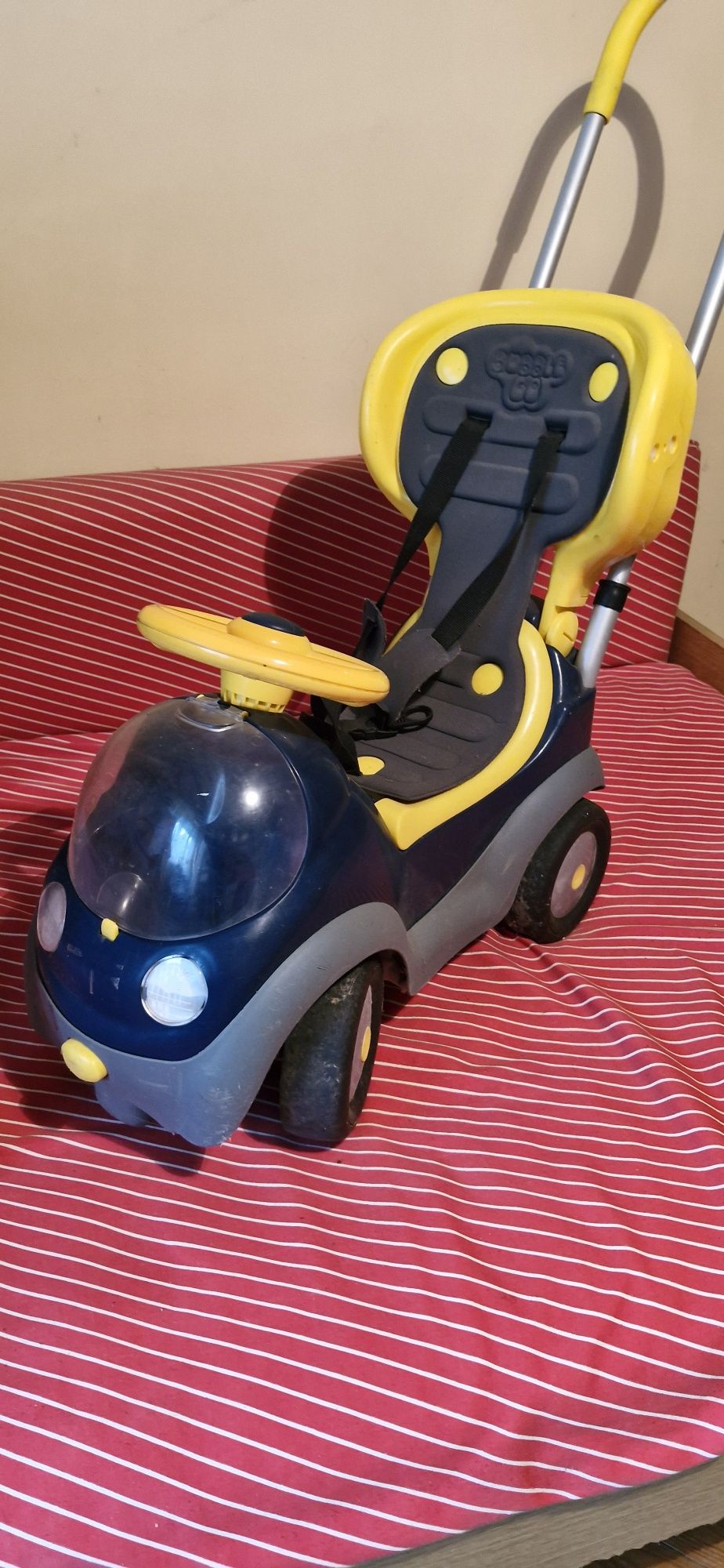 Carro para brincar