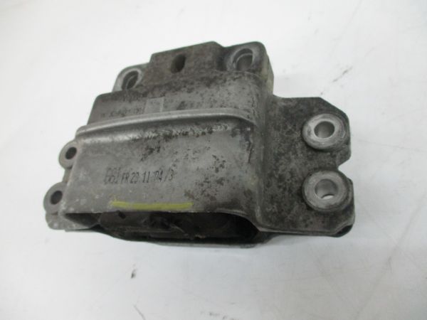 Apoio da caixa AUDI A3 (8P1)