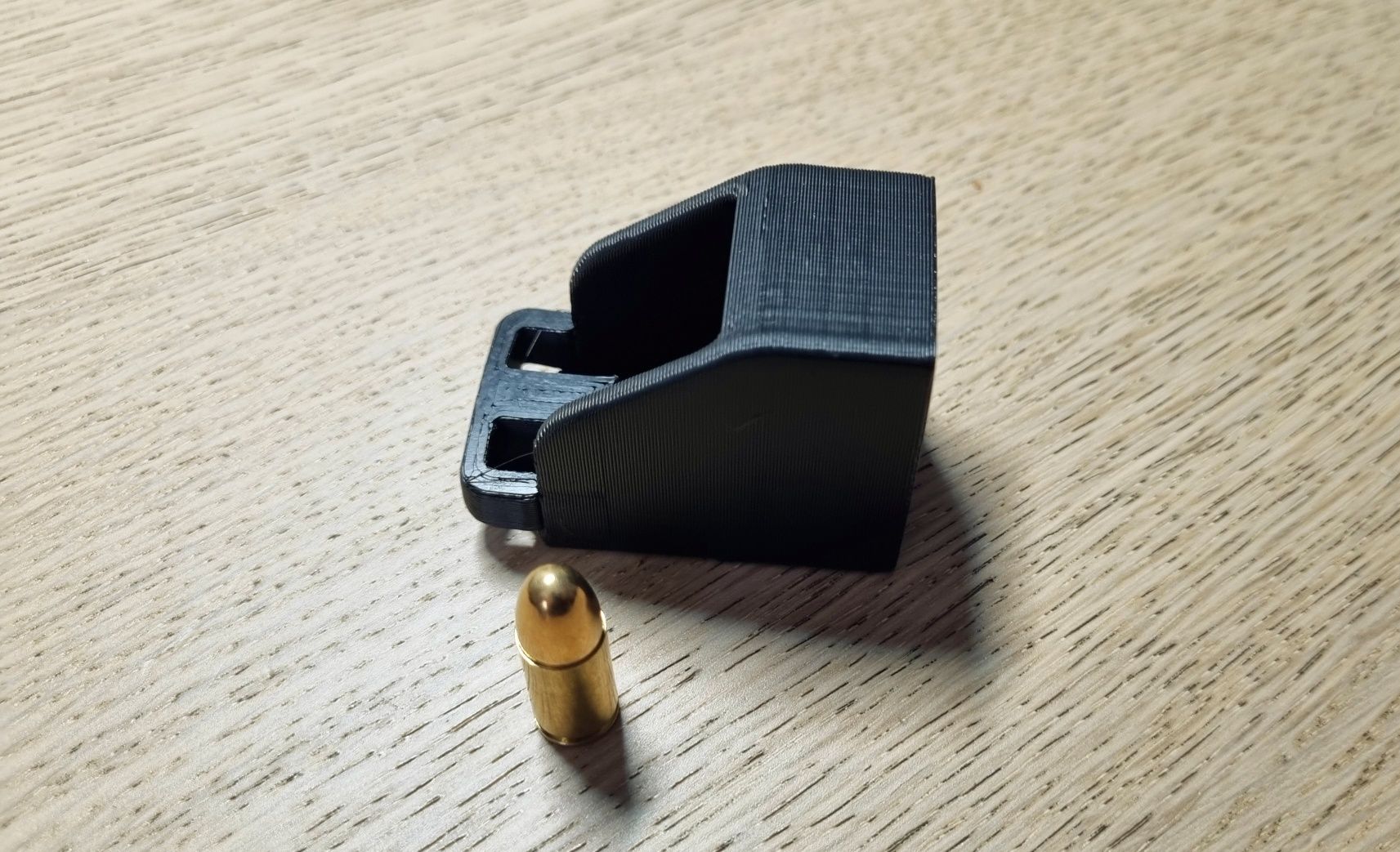 Szybkoładowarka do magazynków CZP07/P09/P10c,Beretta,Glock,Kel-Tec,itd