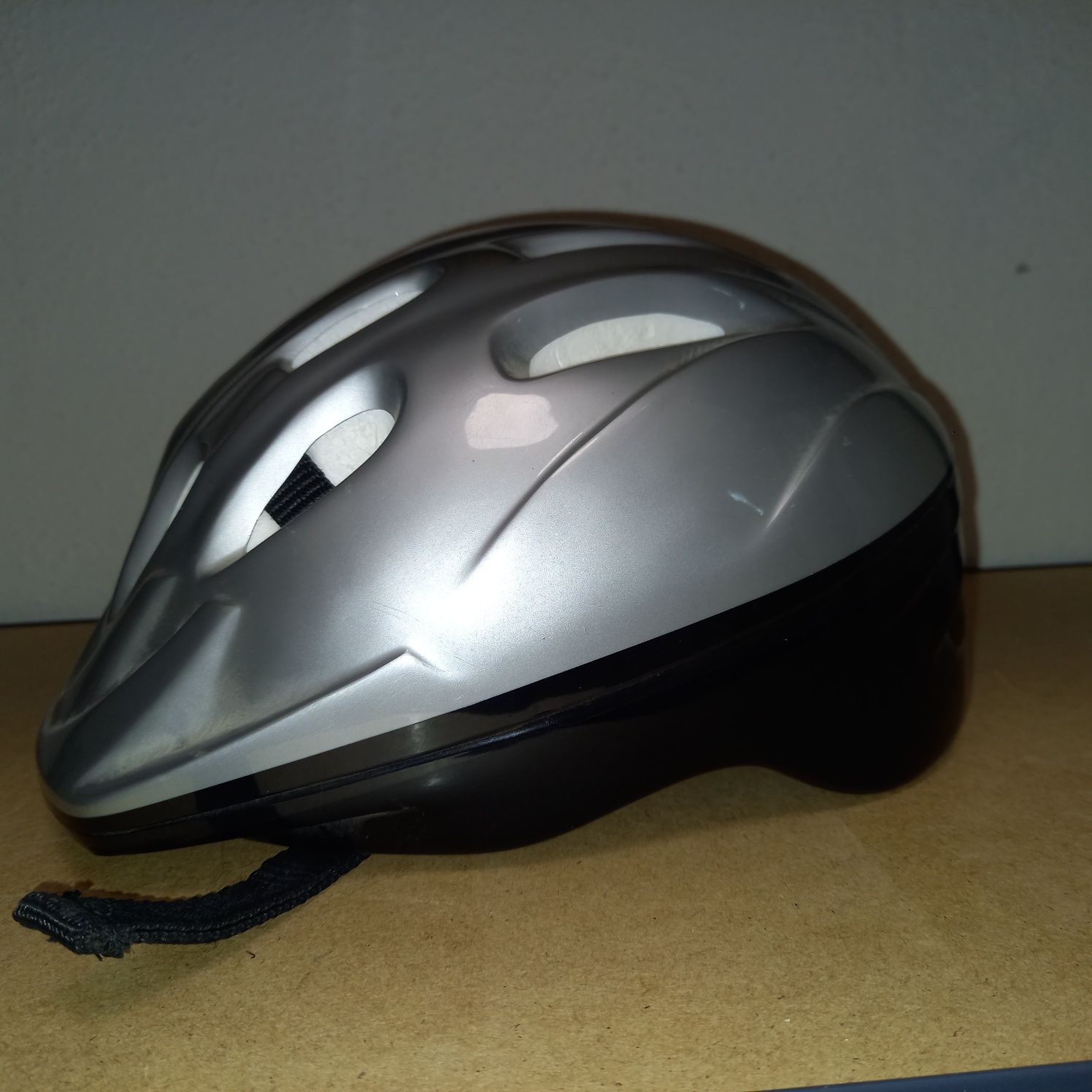 Kask rowerowy 52- 55 cm