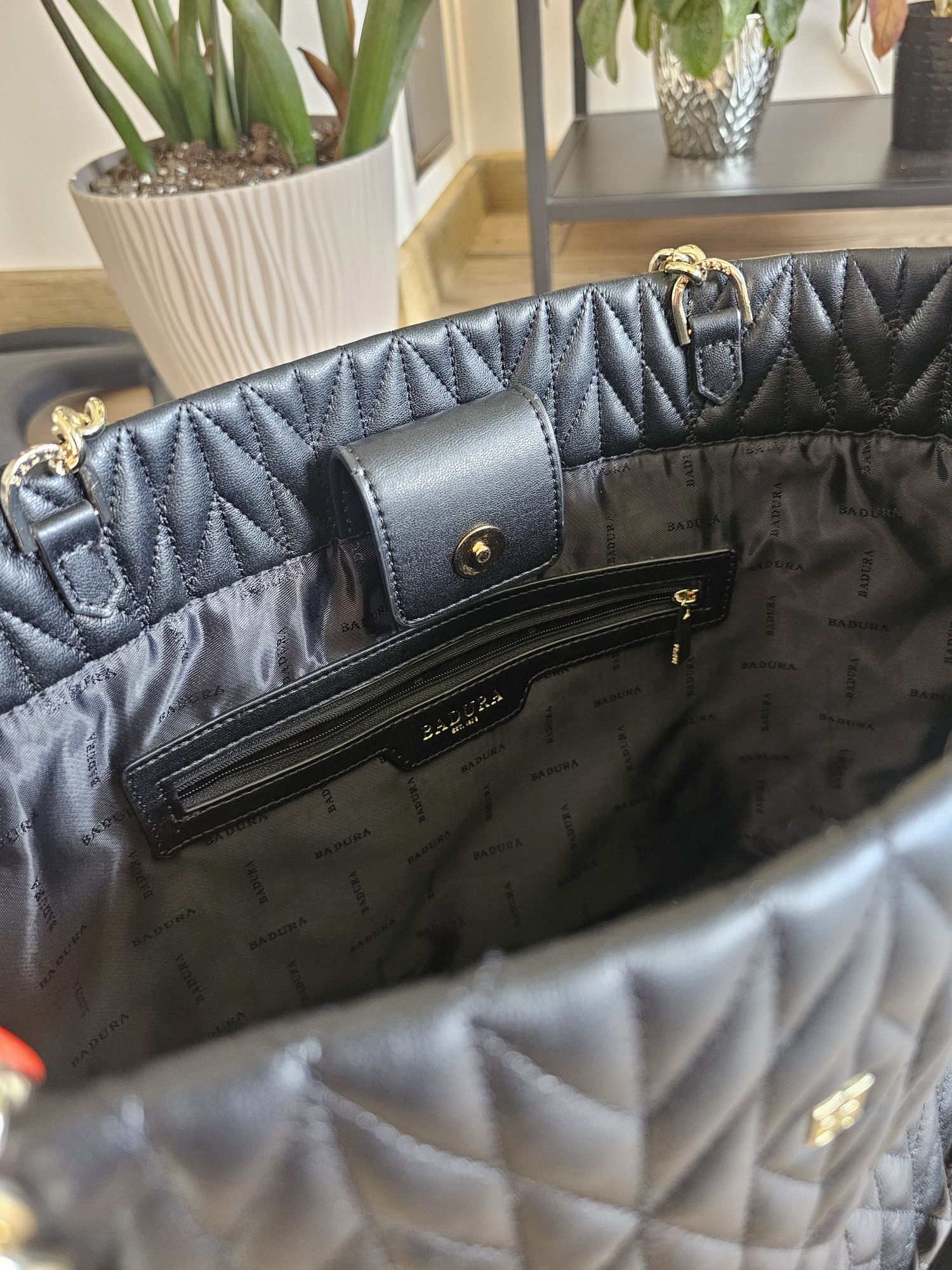 Torebka pikowana Badura shopper czarna