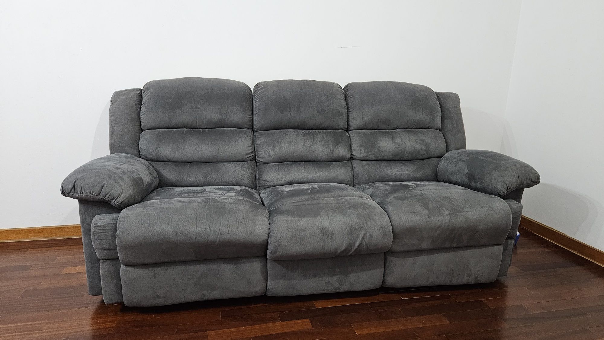 Sofá 3 lugares extensível
