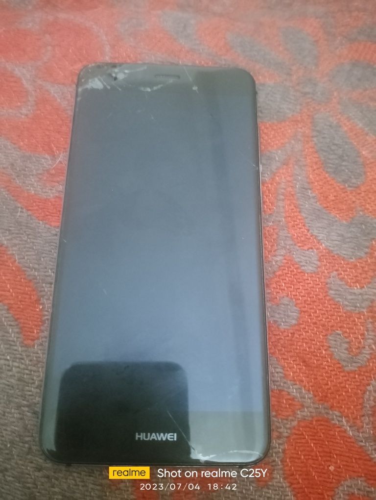 Vendo 2 telemóveis Huawei  (ler descrição)