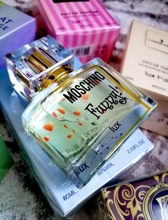 Туалетная вода парфюм духи парфуми