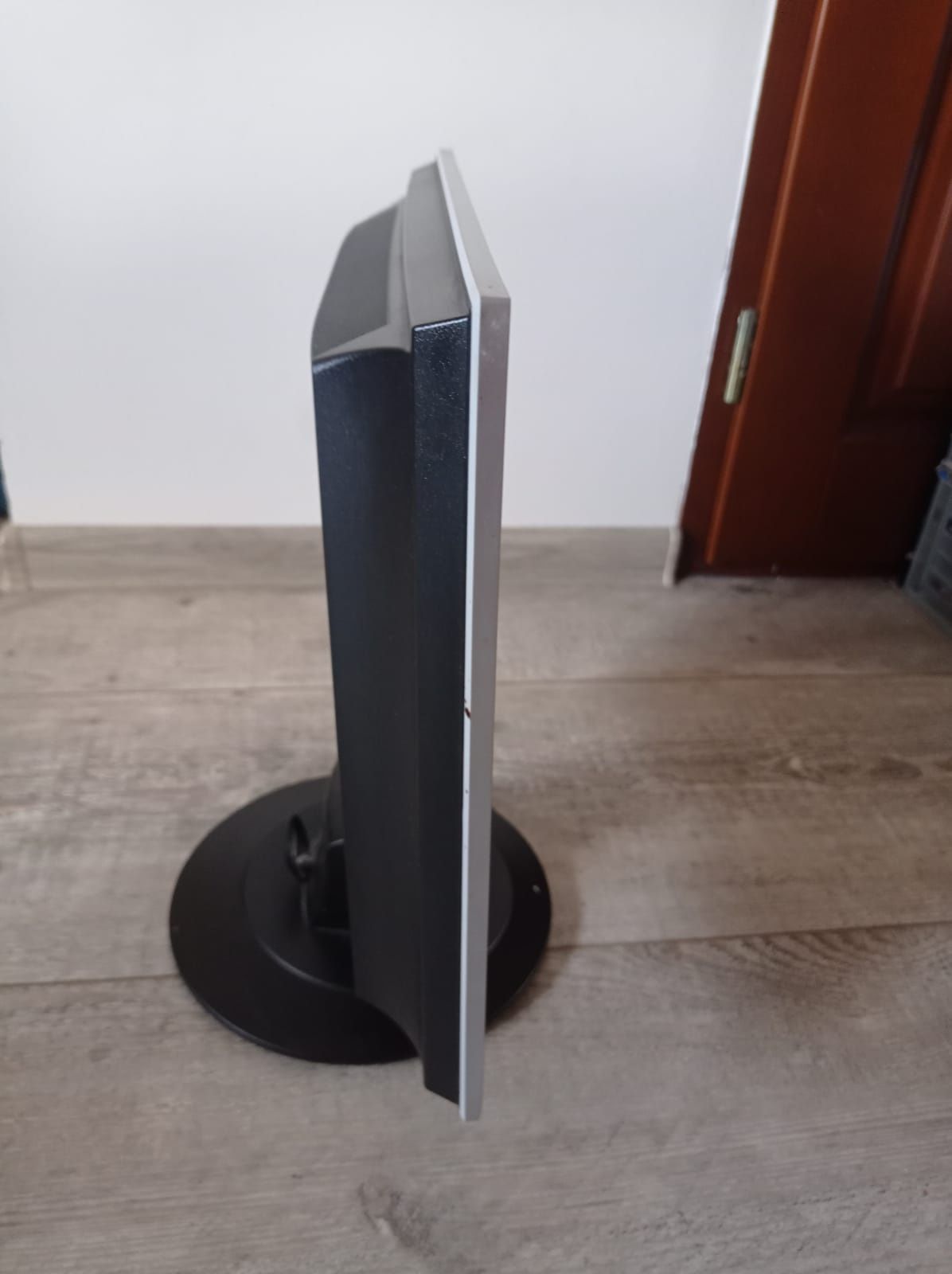 Monitor LG.     .